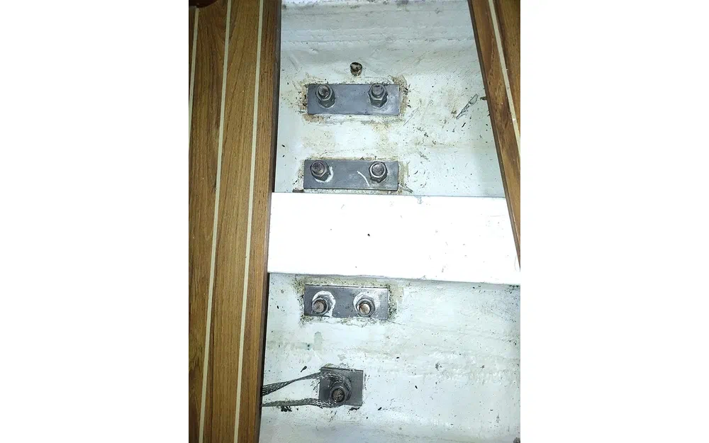 slider 54 Dufour 38 Classic