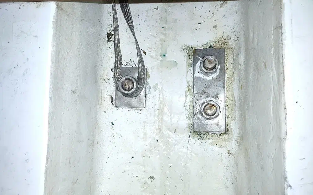 slider 56 Dufour 38 Classic