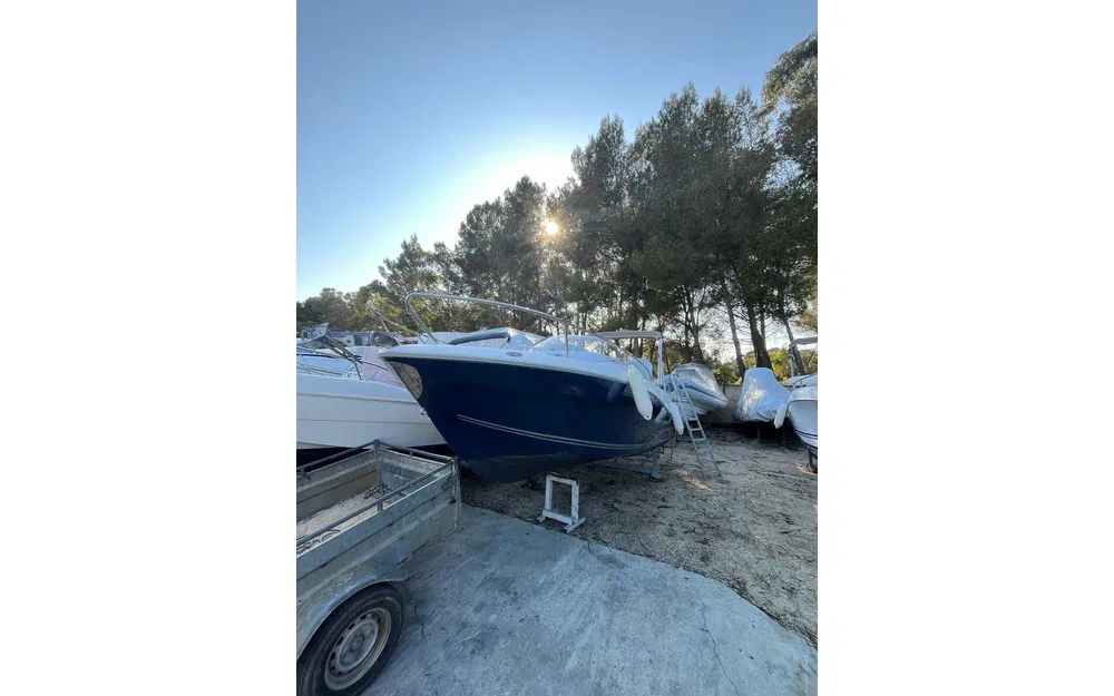 slider 0 Jeanneau Cap Camarat 6.5 WA Serie 2