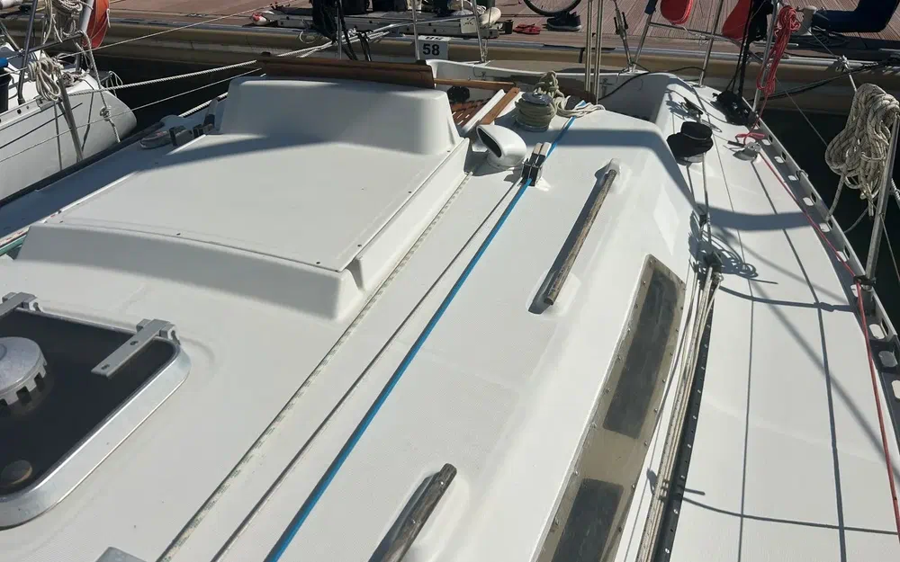 slider 14 Beneteau First 30 E