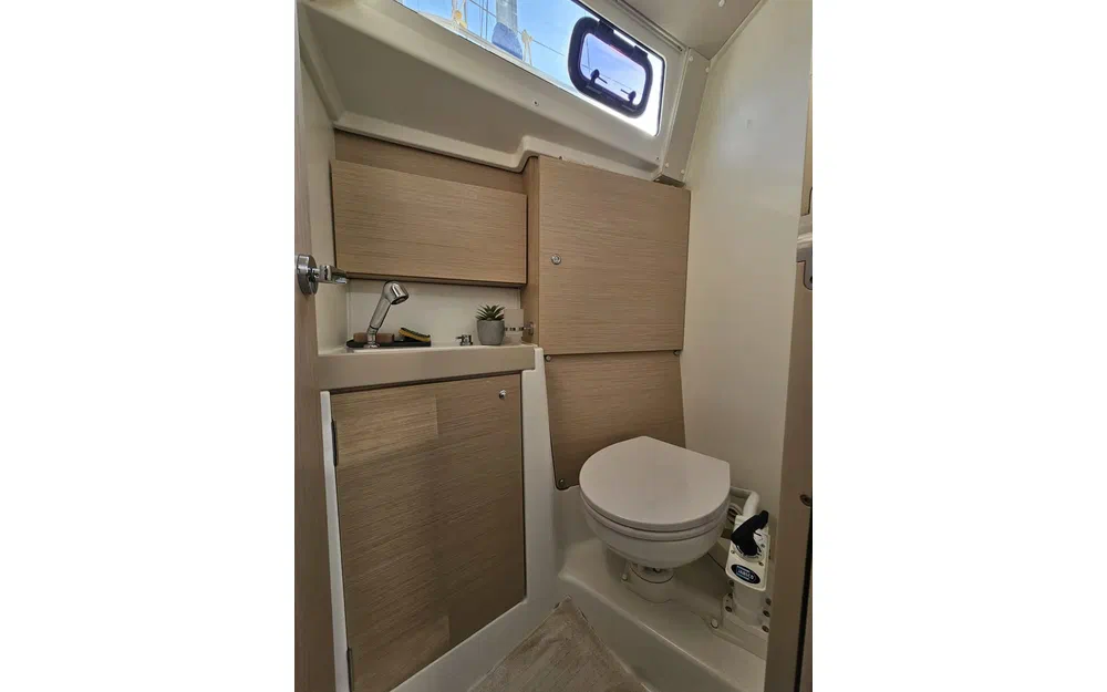 slider 15 Beneteau Oceanis 38.1