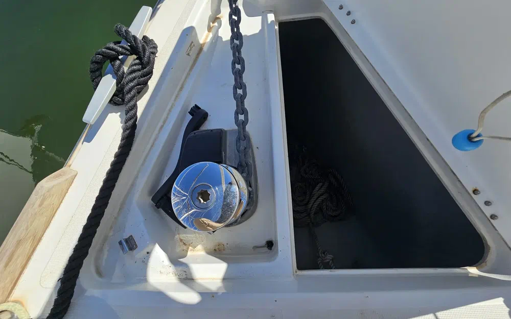 slider 8 Beneteau Oceanis 38.1