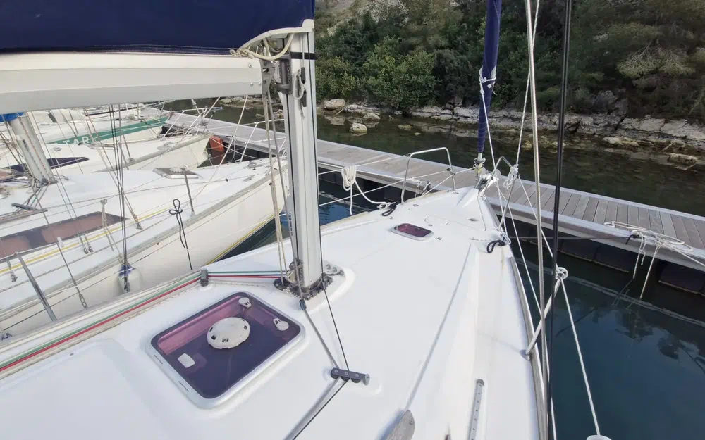 slider 13 Jeanneau Sun Odyssey 30 i