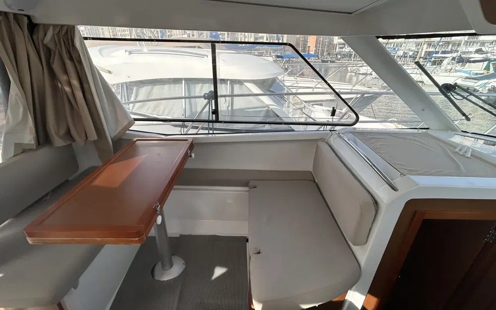 slider 2 Jeanneau Merry Fisher 855