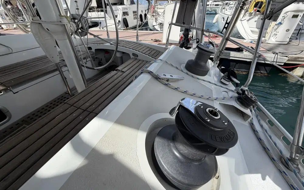 slider 10 Alubat Ovni 39