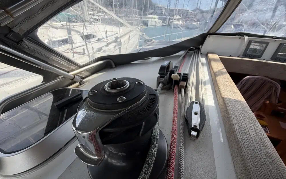 slider 13 Alubat Ovni 39