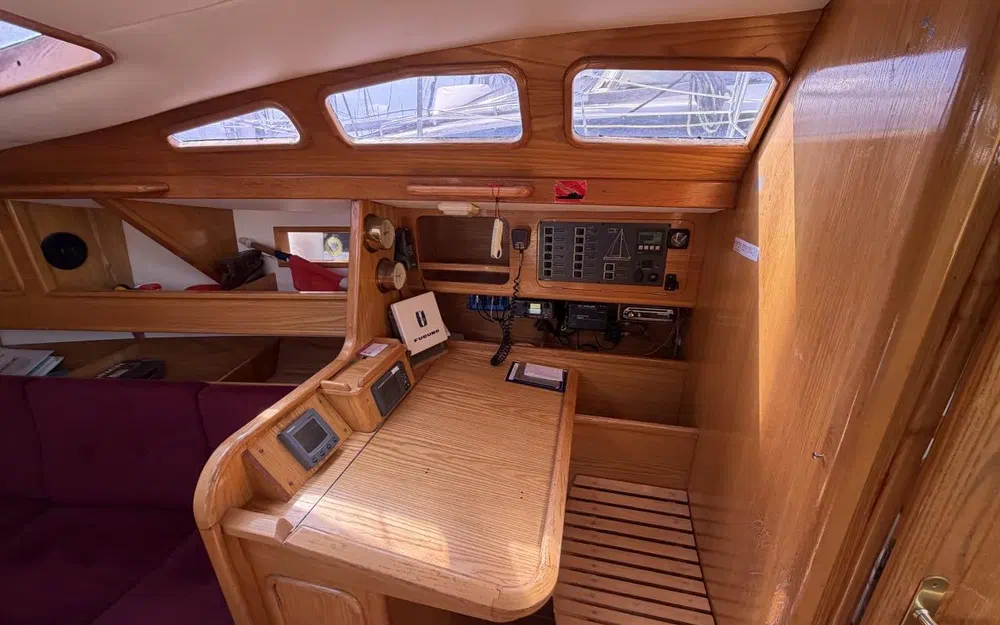 slider 17 Alubat Ovni 39