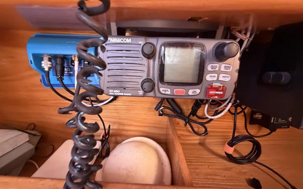 slider 18 Alubat Ovni 39