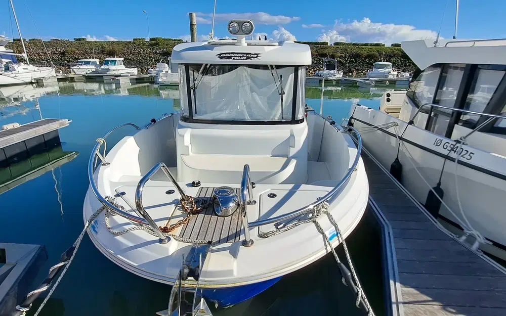 slider 1 Beneteau Barracuda 7