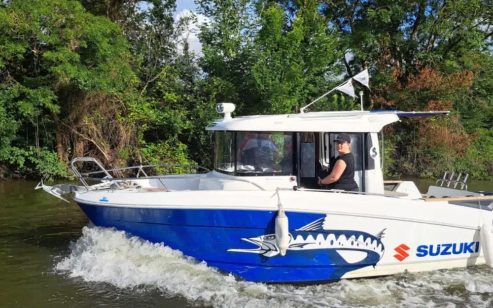 slider 8 Beneteau Barracuda 7