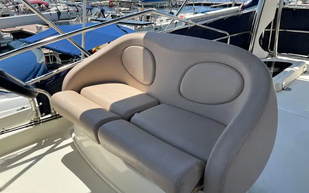 slider 13 Cranchi Atlantique 43 Fly
