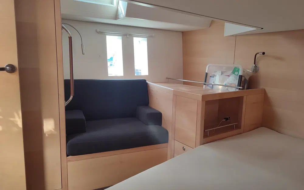 slider 19 Normandie Yacht Service DG 52