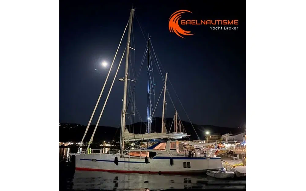 slider 43 Normandie Yacht Service DG 52
