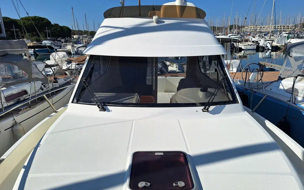 slider 16 Rodman 1040