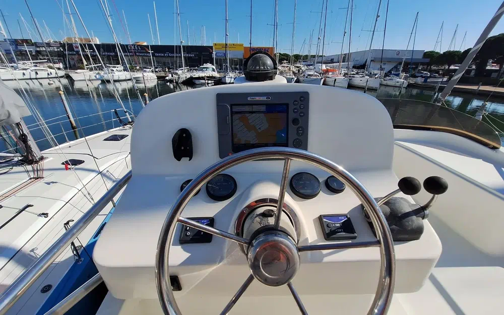 slider 18 Rodman 1040