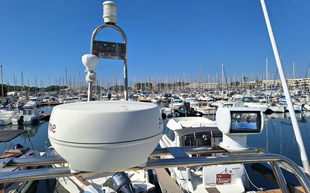 slider 19 Rodman 1040