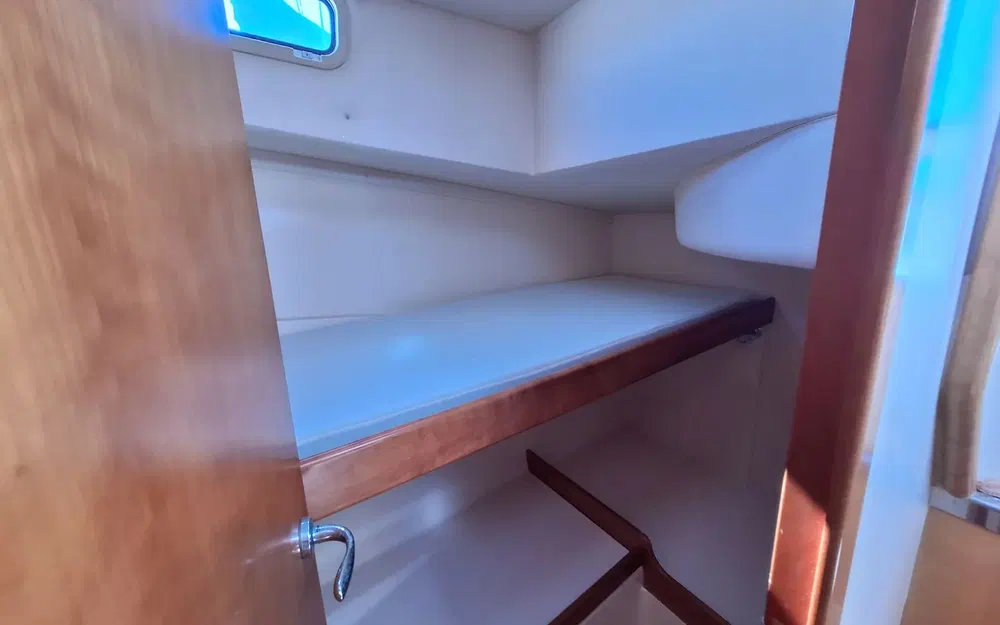 slider 8 Rodman 1040