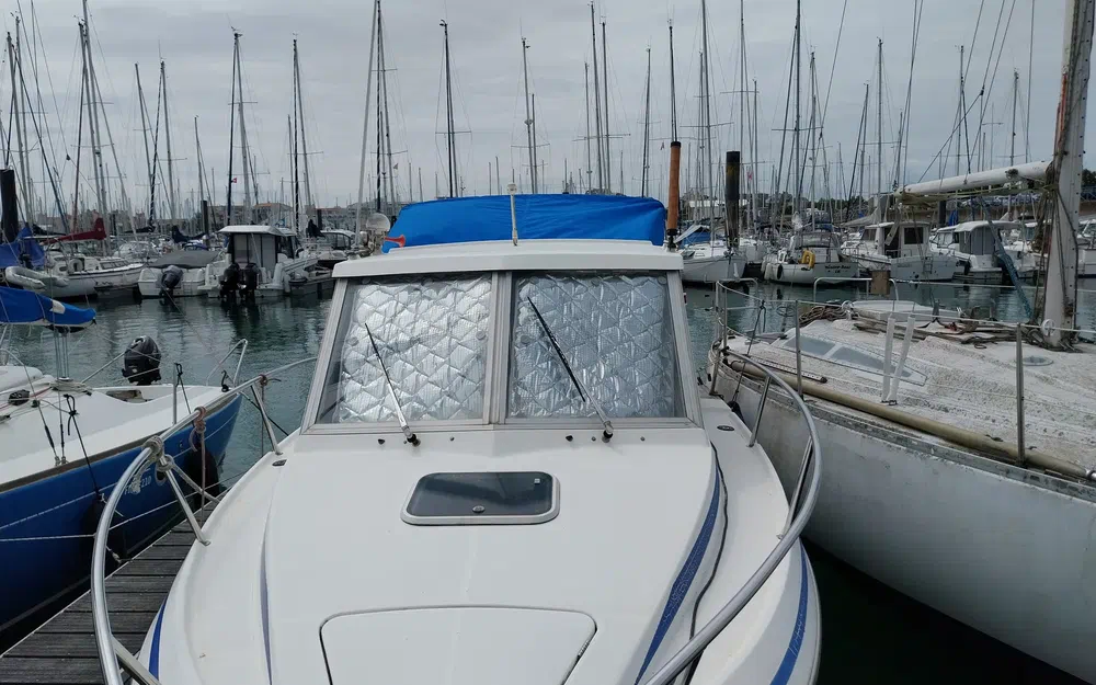 slider 2 Beneteau Antares 680