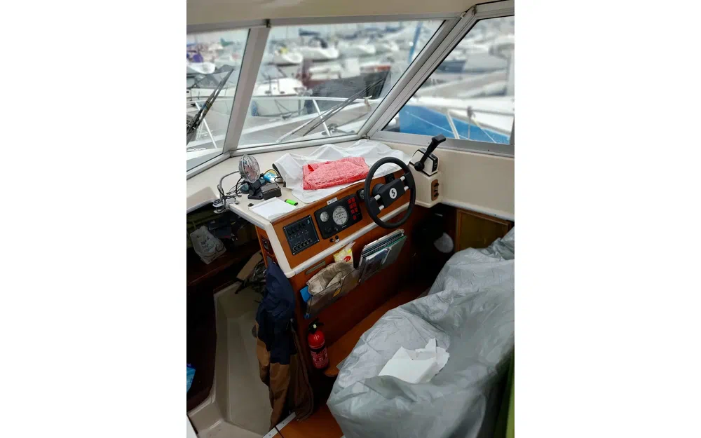 slider 3 Beneteau Antares 680