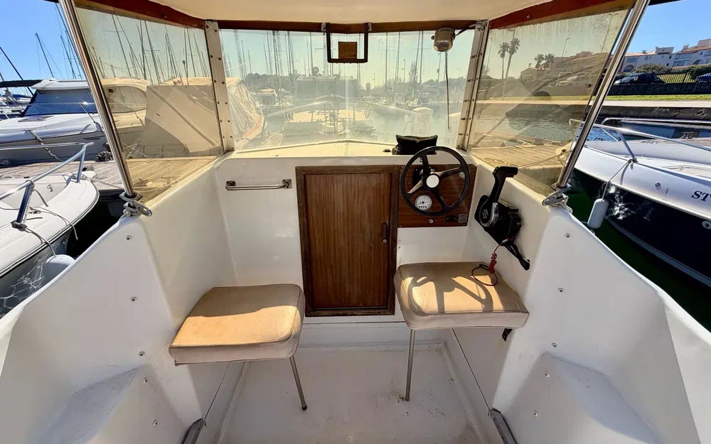 slider 6 Ultramar Ultra 535