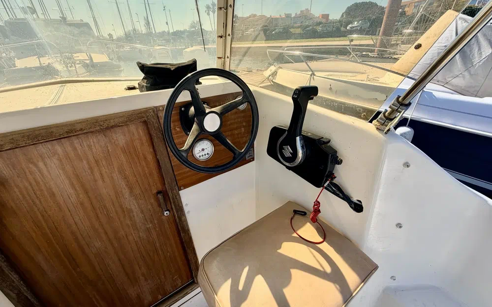 slider 7 Ultramar Ultra 535