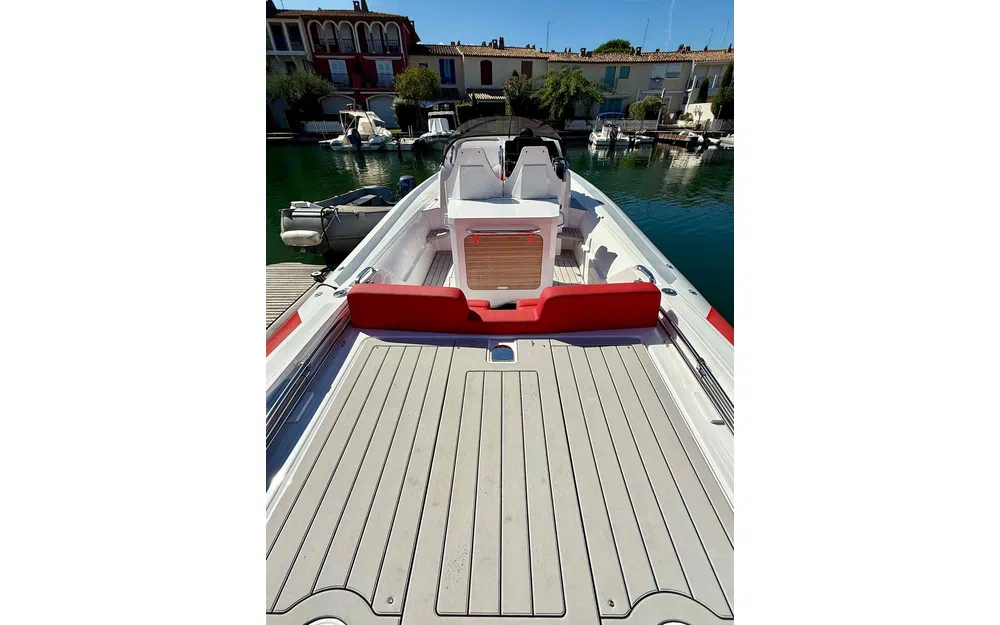 slider 1 MV Marine Mito 31