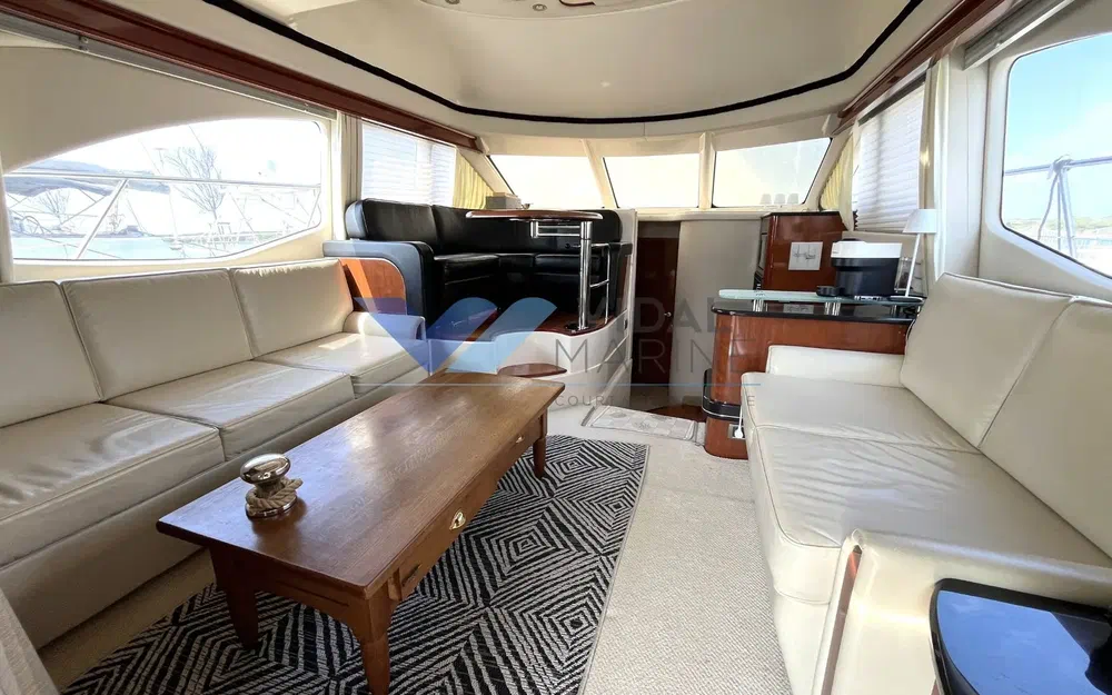 slider 1 Sea Ray 455 Sundancer