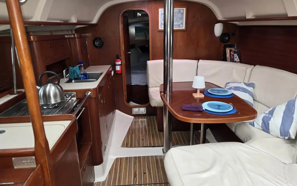 slider 29 Beneteau Oceanis 351