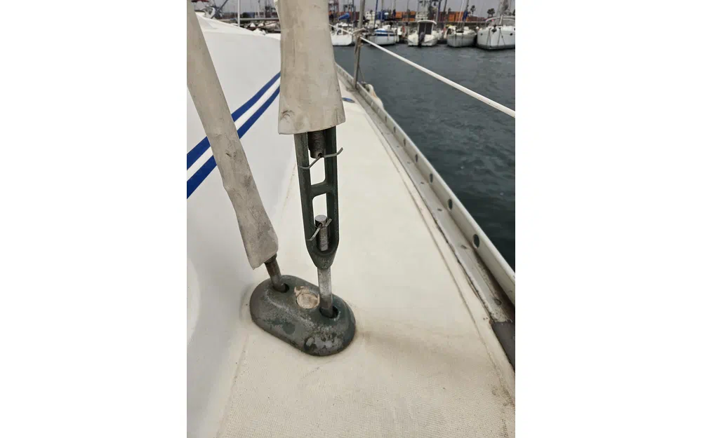 slider 8 Beneteau Oceanis 351