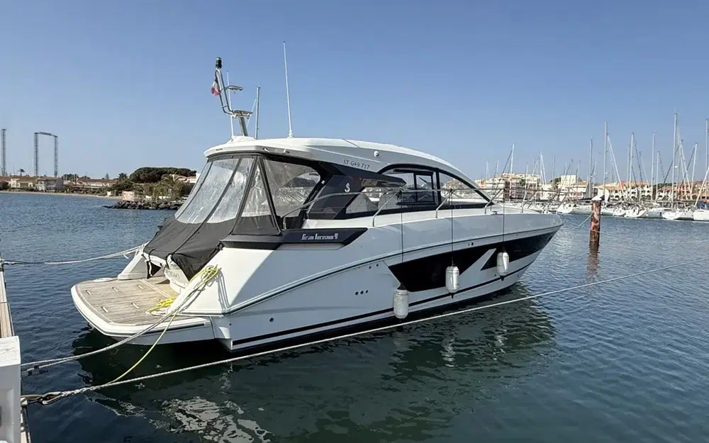 slider 0 Beneteau Gran Turismo 41