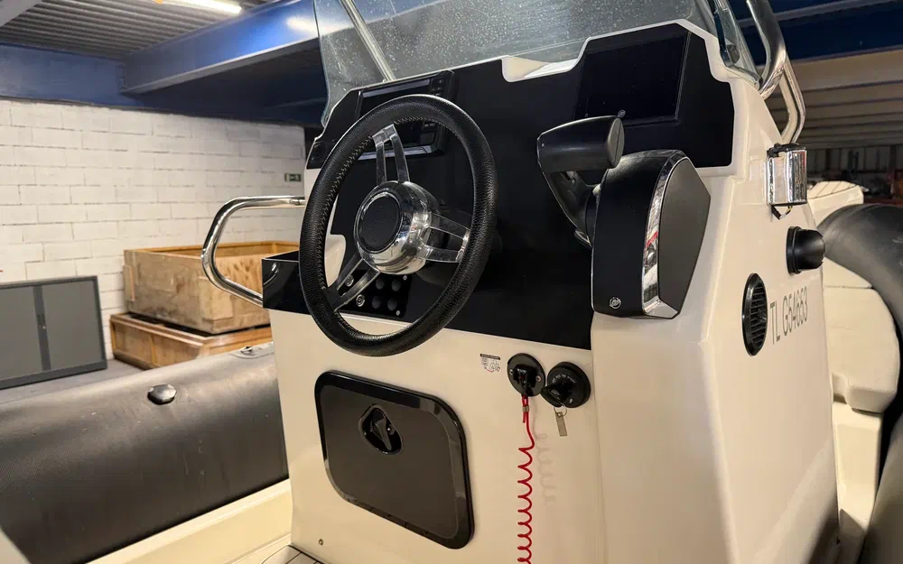 slider 7 Zodiac Medline 6.8 Neo