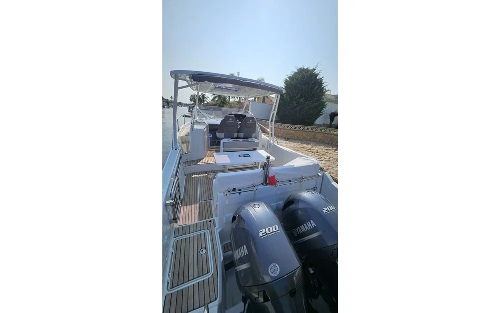 slider 11 Jeanneau Cap Camarat 9.0 WA