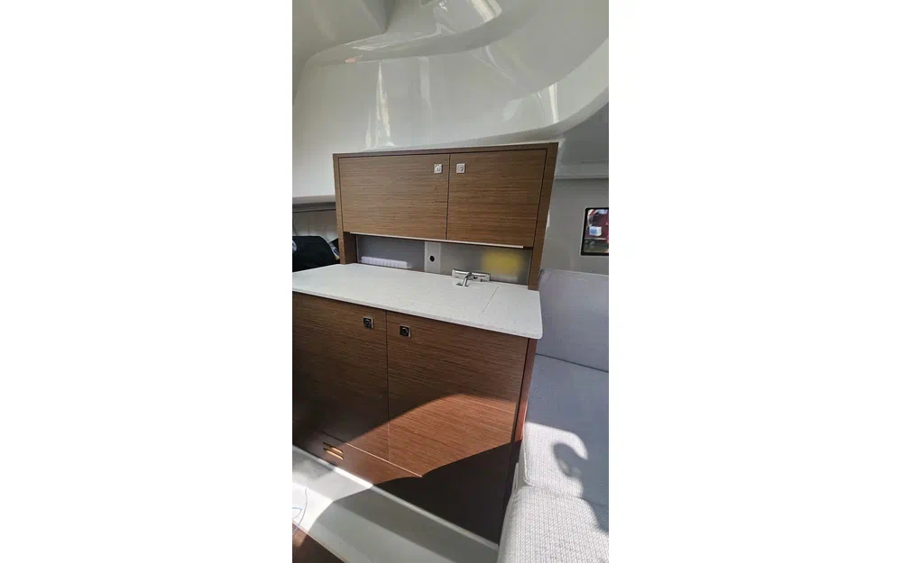 slider 13 Jeanneau Cap Camarat 9.0 WA