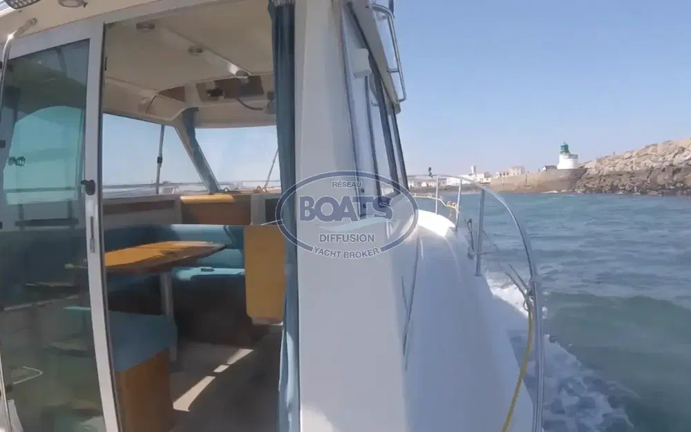slider 14 Beneteau Antares Serie 9