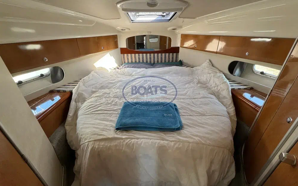 slider 3 Sealine Statesman 360