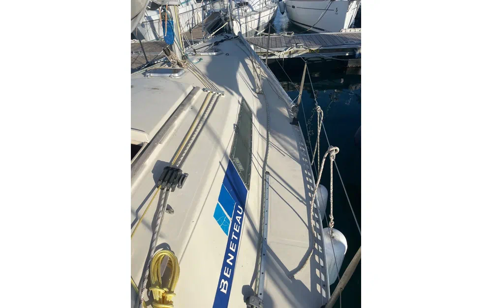 slider 15 Beneteau First 28