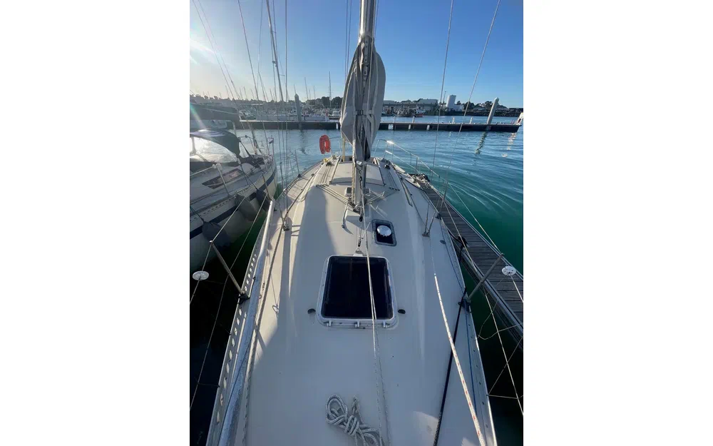 slider 18 Beneteau First 28