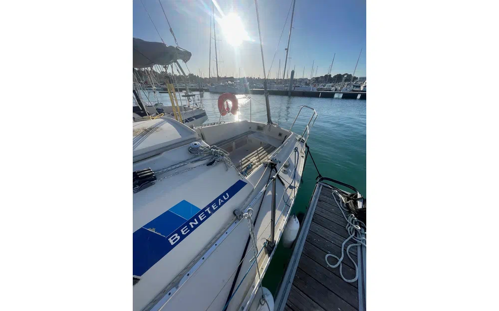 slider 19 Beneteau First 28