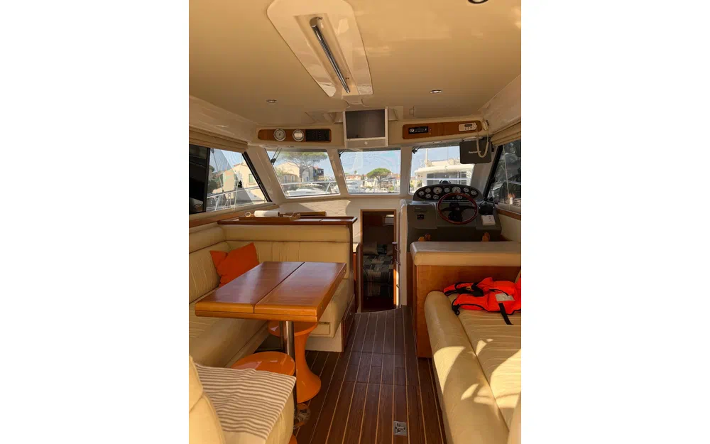 slider 15 Riviera 33 Fly