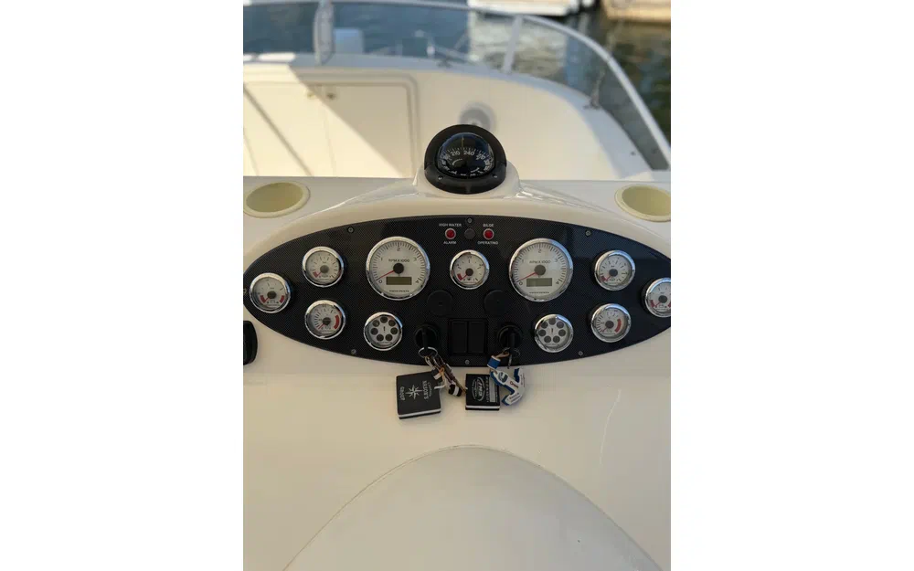 slider 3 Riviera 33 Fly