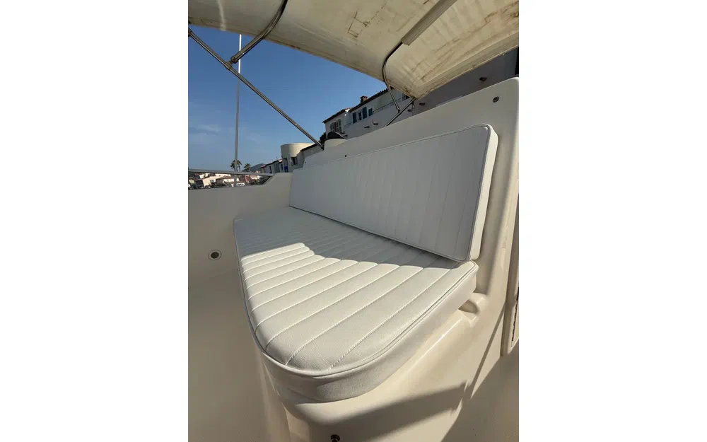 slider 5 Riviera 33 Fly