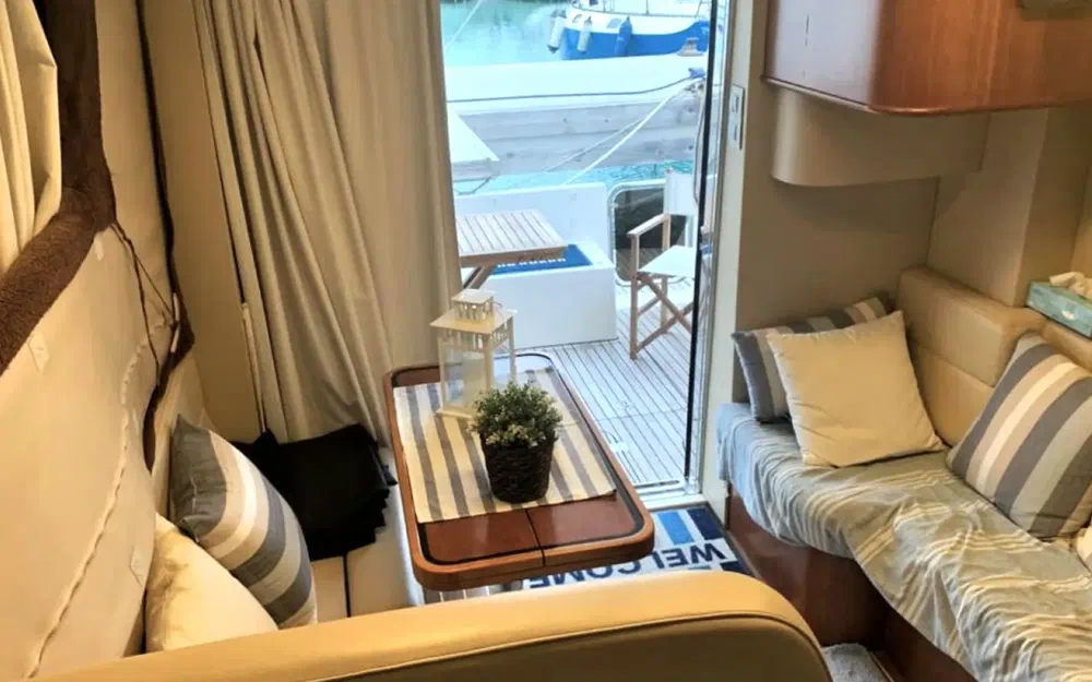 slider 12 Altair Zafir 38