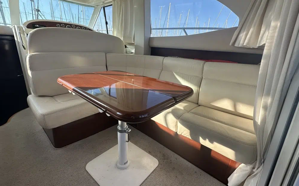 slider 9 Jeanneau Prestige 36