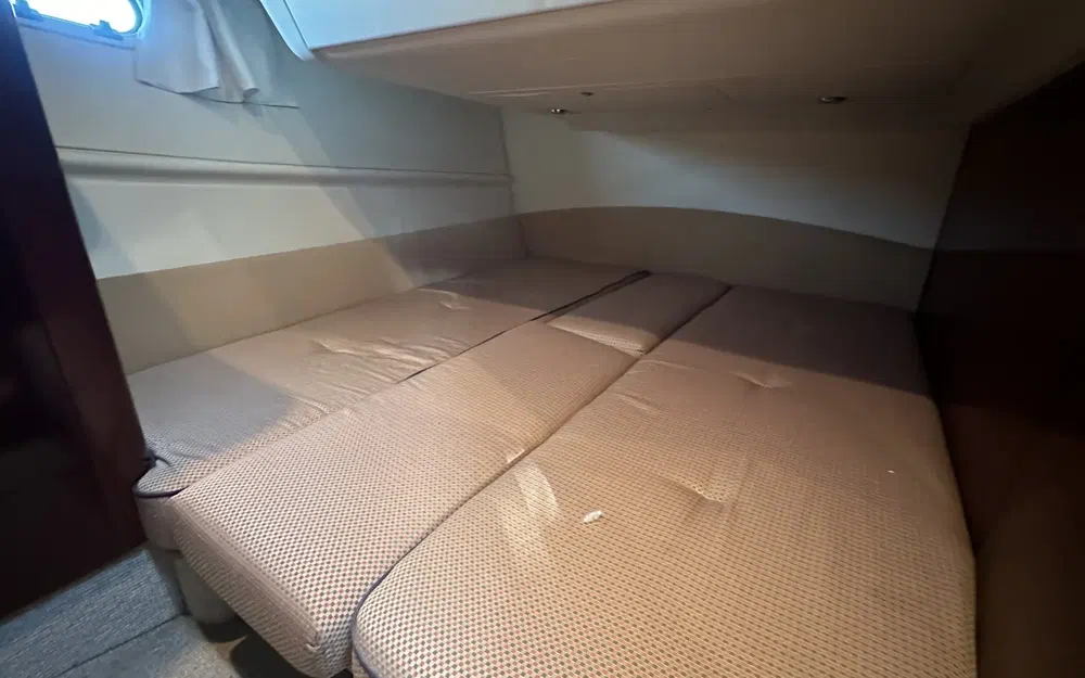 slider 17 Jeanneau Prestige 36