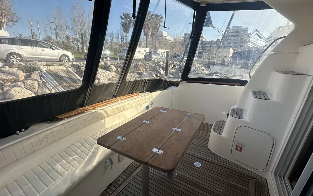 slider 6 Jeanneau Prestige 36