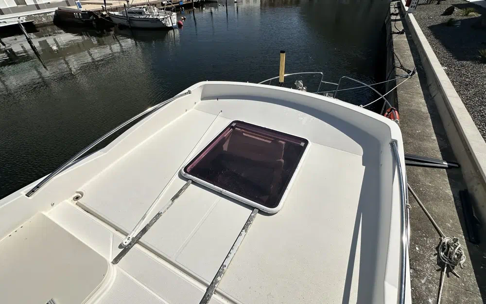 slider 21 Jeanneau Merry Fisher 8