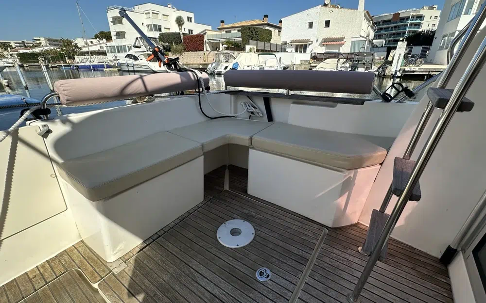 slider 7 Jeanneau Merry Fisher 8