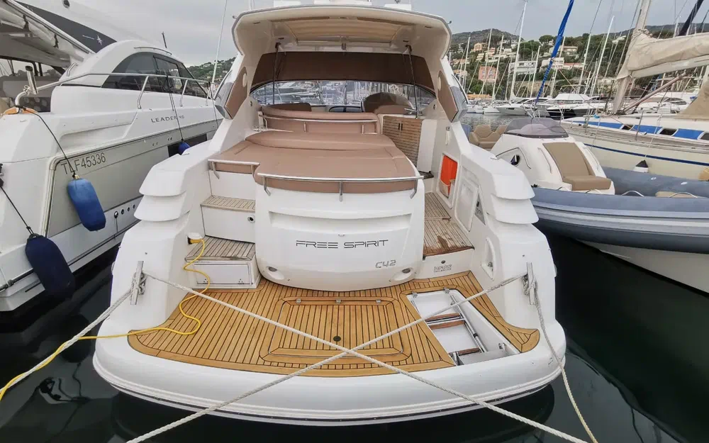 slider 1 Sessa Marine C42
