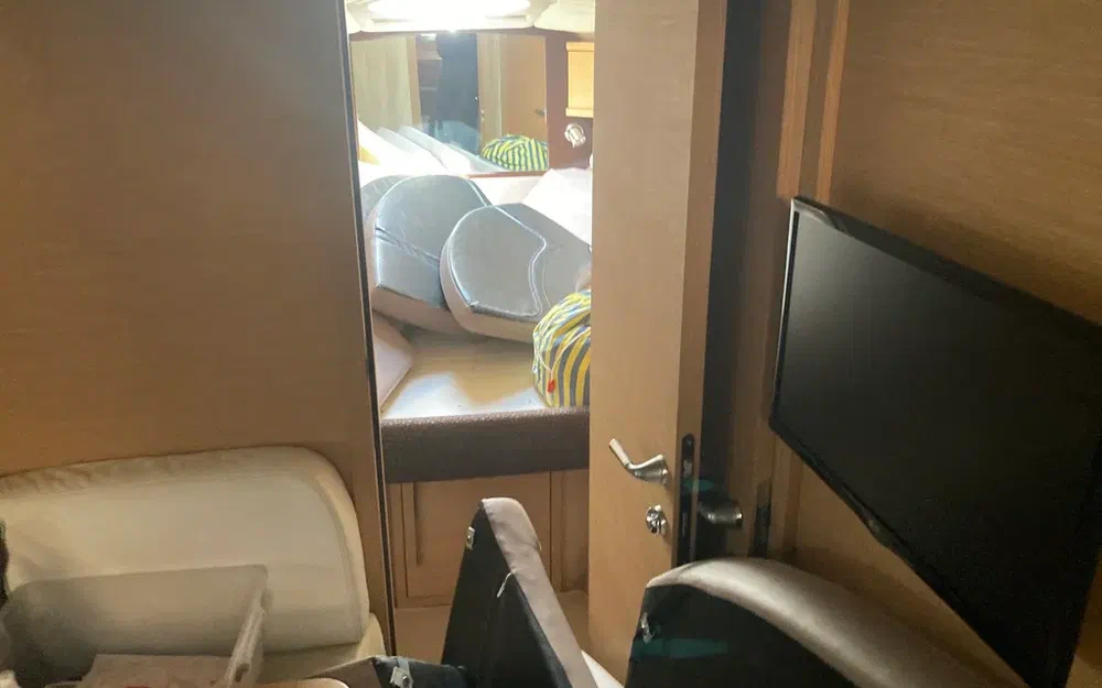 slider 15 Sessa Marine C42