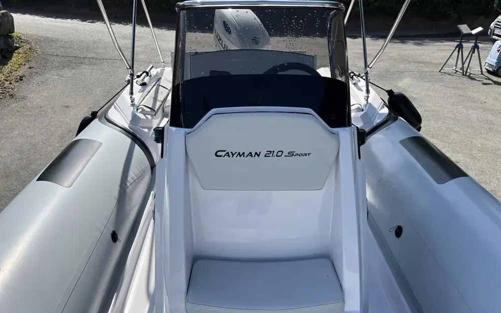 slider 13 Ranieri Cayman 21 Sport